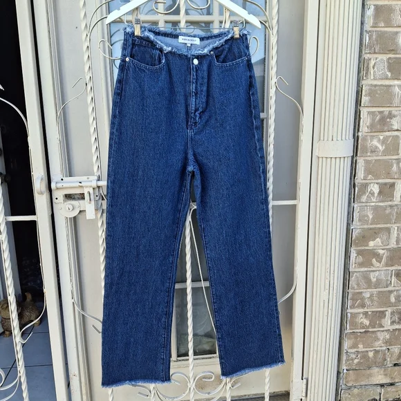 WeWoreWhat Frayed Waist & Hem High-Rise Straight Leg Blue Denim Jeans Size 28 - Picture 4 of 16